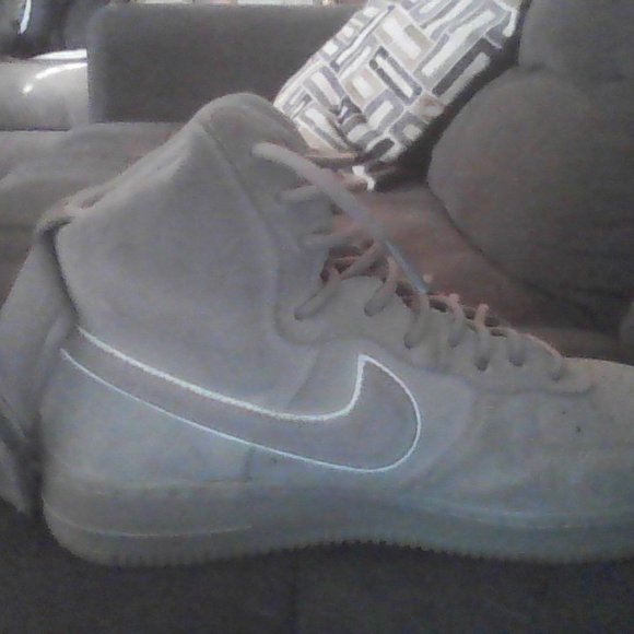 gray high top air force ones - Picture 2 of 5
